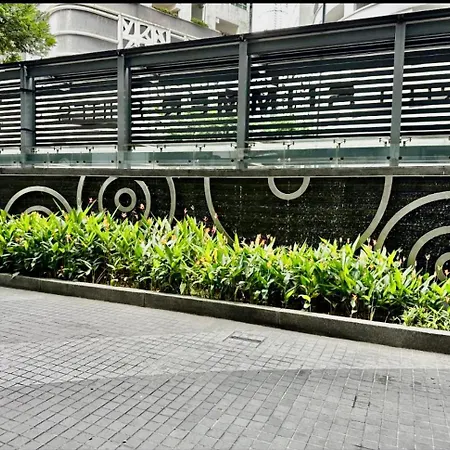 Summer Suites Klcc By Victorians Kuala Lumpur Exterior photo