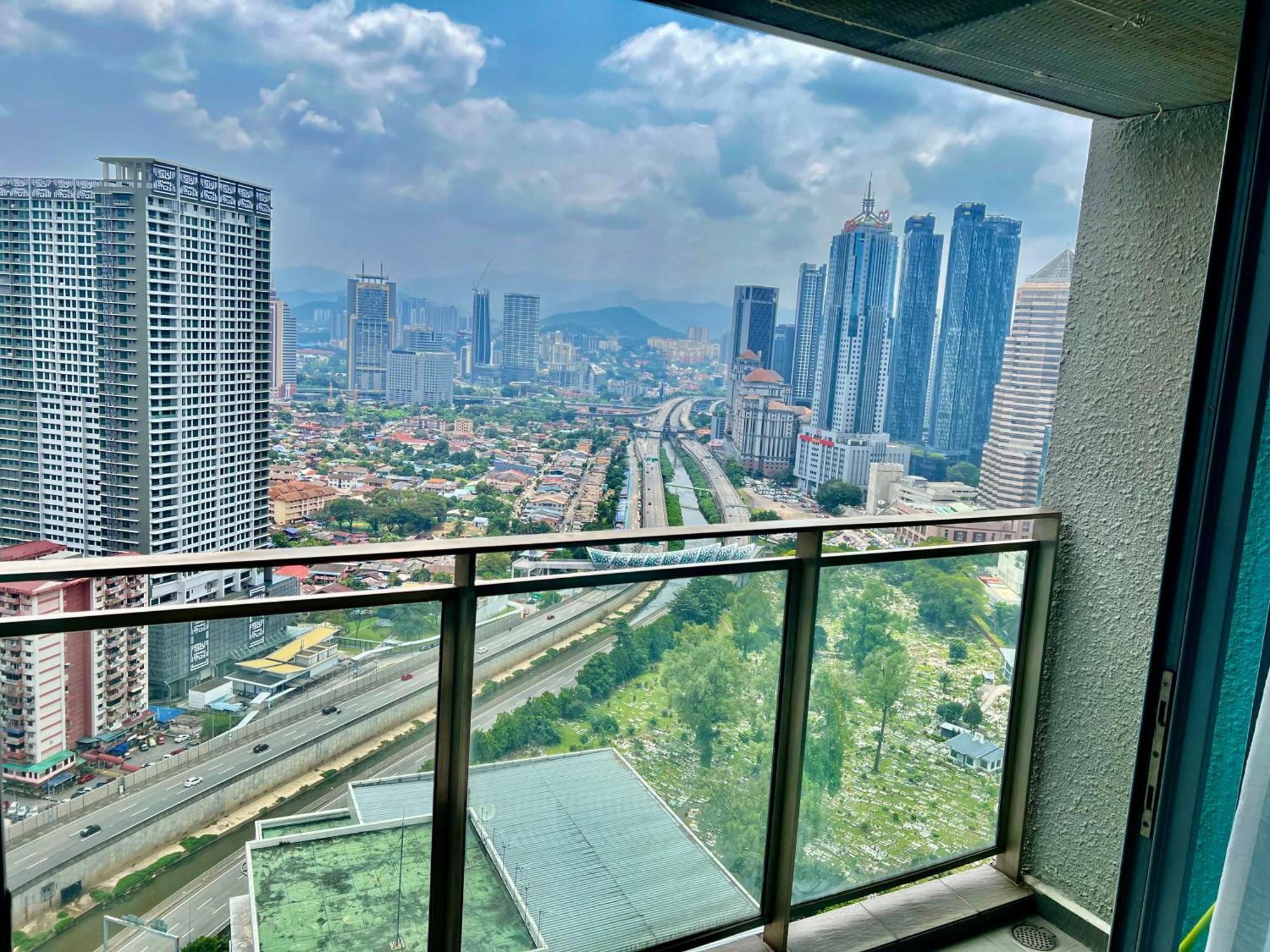 Apartment Summer Klcc By Victorians